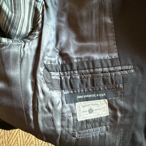 John Varvatos Blazer - Picture 3 of 4
